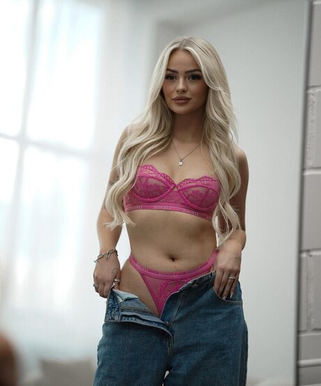 Zclina nudes model pictures