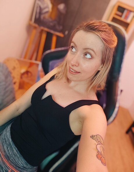 einfachsonina pornstar hot image