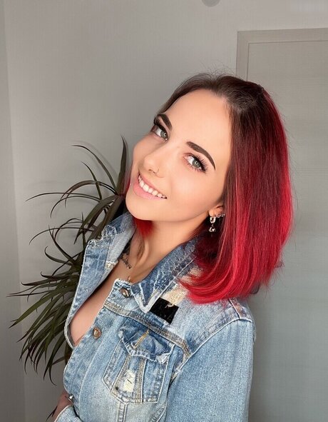 Nina Devil hd pornstar pictures