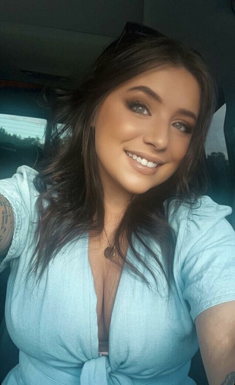 Astrolgygrl model xxx photos