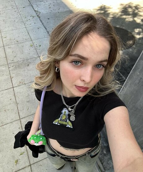 Meg Mills nude star images