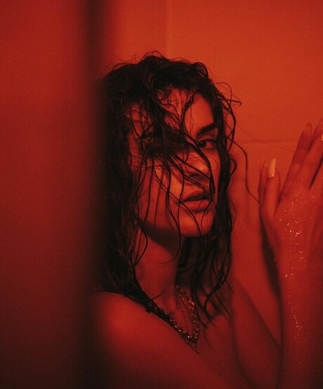 Emeline Faure star free pics