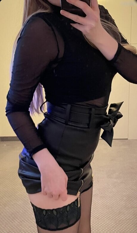 Mytightfashion porn model img