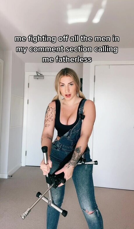 Zanna Rose model nude photo