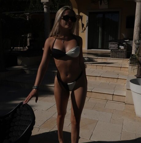 Davina Geiss erotic pornstar pic