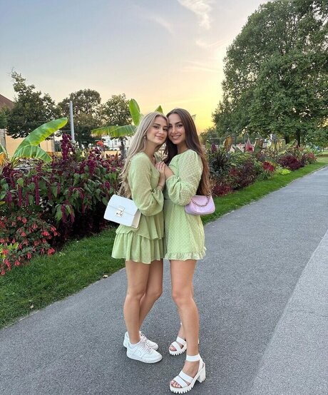 Vanessa Wende pornstar perfect galleries