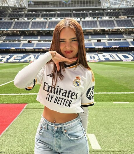 Domelipa star exclusive photo