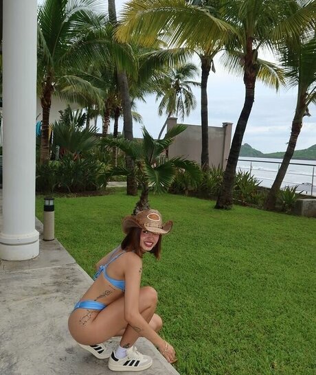 Domelipa pornstar art picture