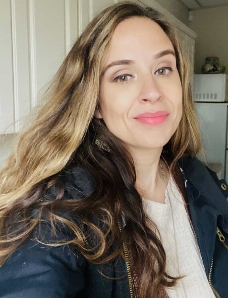 BellaSuede sexy model image