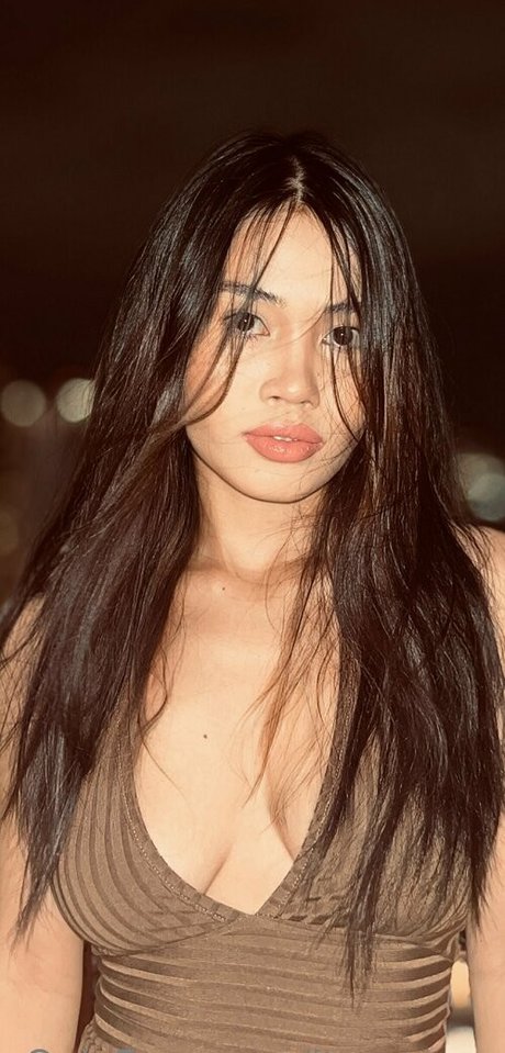 itsmearra pornographic actress pics