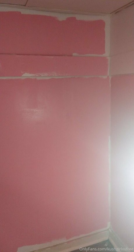 kushgirlxxfree exclusive star photo