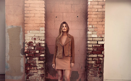 Camila Morrone model pornographic gallery