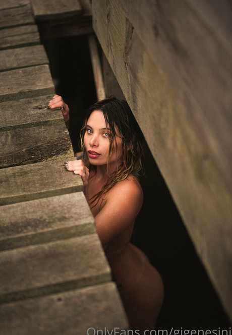 Giovanna Genesini erotic model picture