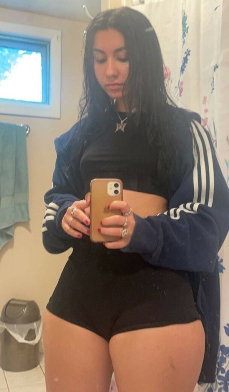 Nadial0vesyou star hot pictures