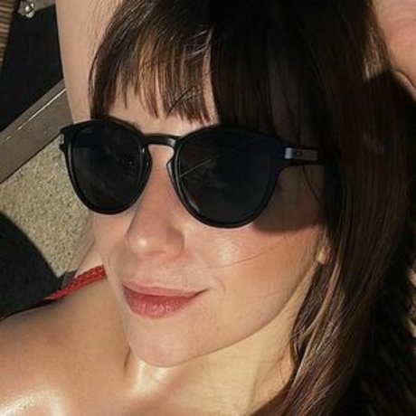 Mari Graciolli model hot pic