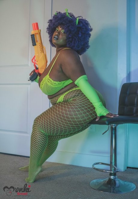 blonde pregnant onlyfans hot naked pics