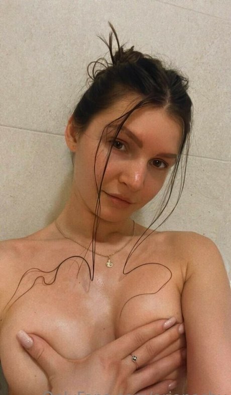 BitterActz model nice pics