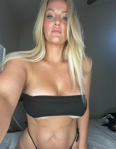 emilyyxx top actress image