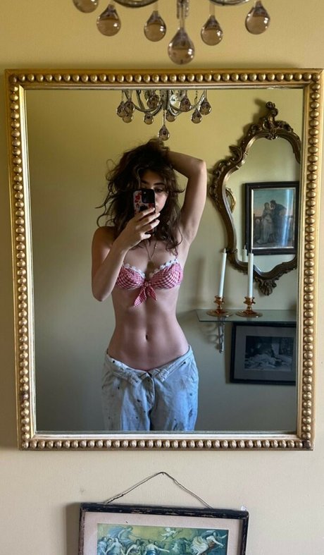 caterpillareyebrow star erotic pic