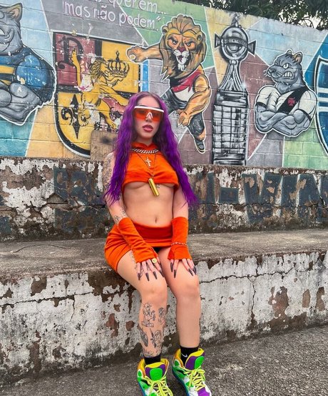 Ana Julia Mendes model exclusive photos