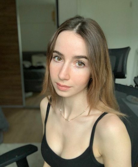 Carmen Santos star free photos