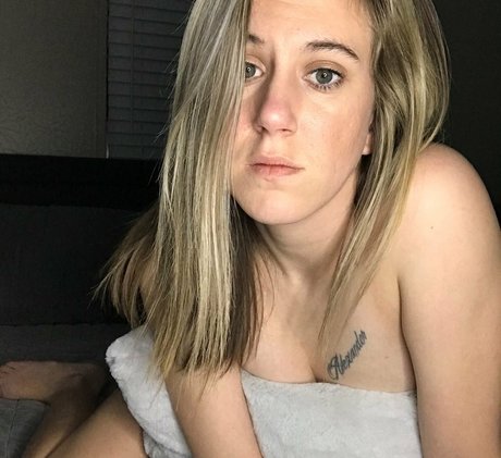 ameliabeaux star best photos