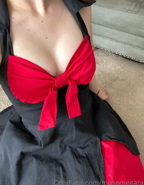 musemegara star adult picture