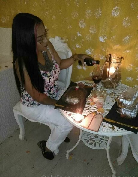 kanelamorena hot model pictures