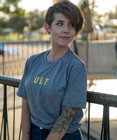 Soe Gschwind star pictures