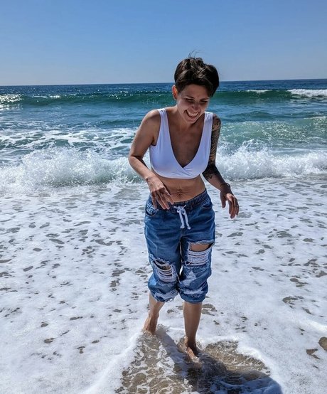 Soe Gschwind xxx actress images