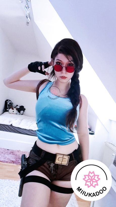 Miukadoo model high quality pics