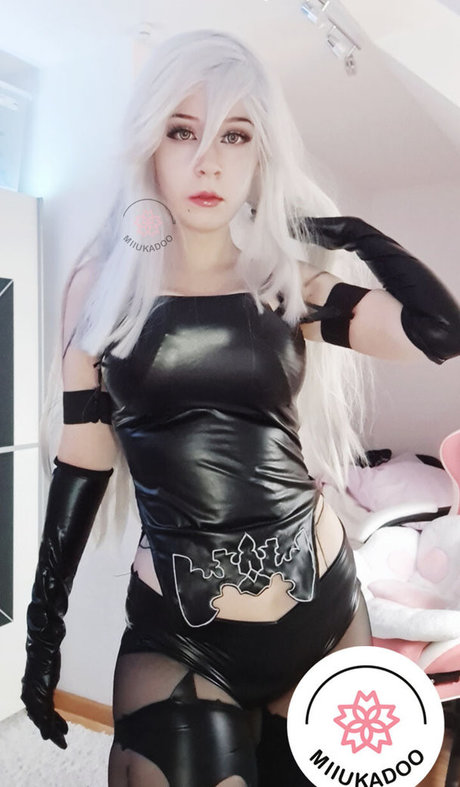 Miukadoo pornstar art photo