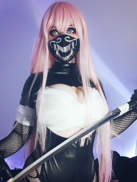 Miukadoo pornstar naked img