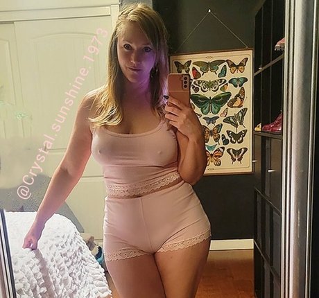 Crystal Sunshine model porn galleries