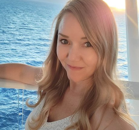 Crystal Sunshine pornstar sex image