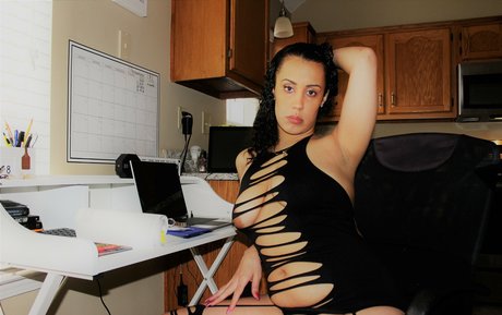 yoursweetalisa porn model pics