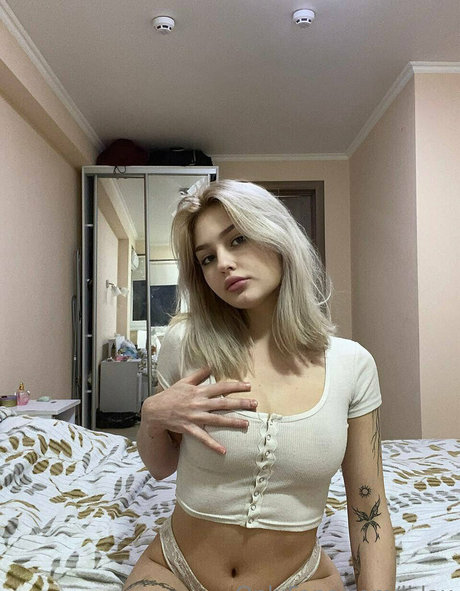 lilaxshy model sex pics