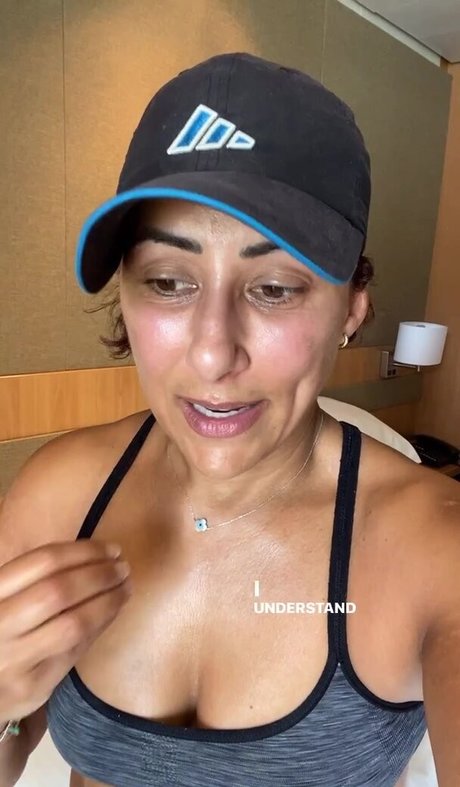 Saira Khan model perfect gallery