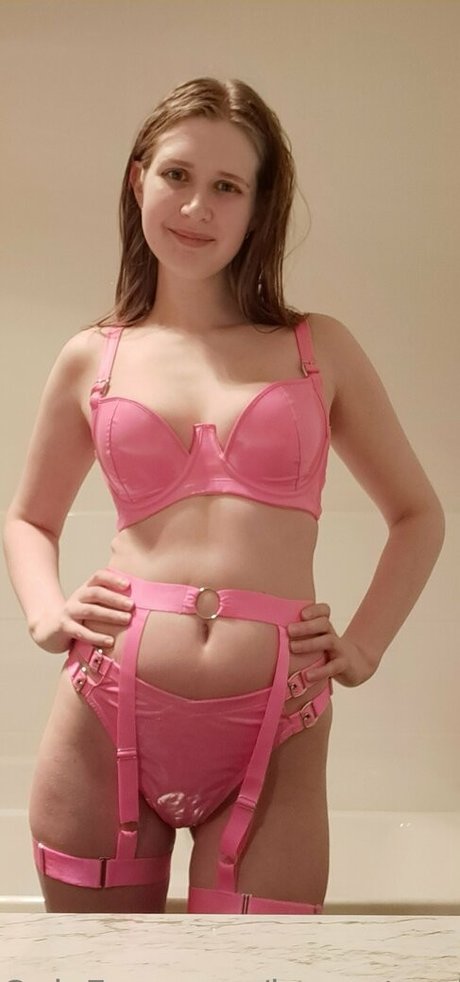 kinkykierra97 nudes actress galleries