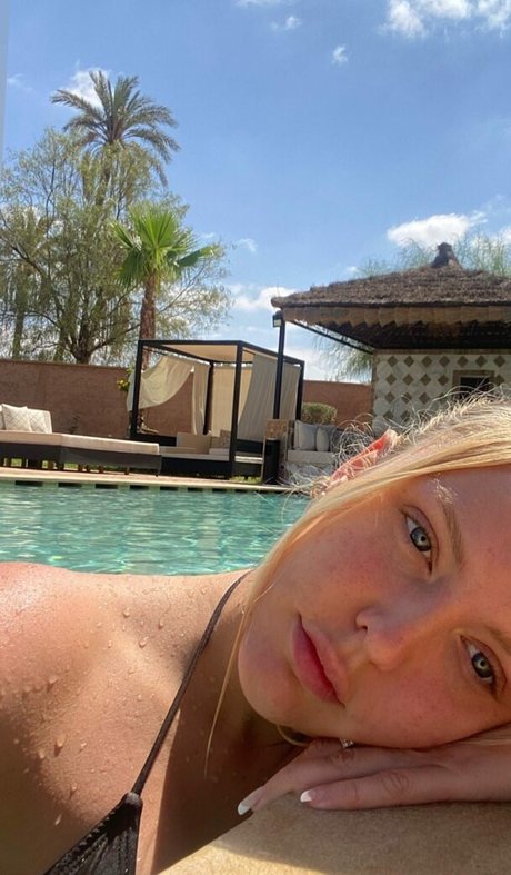 MillieT25 profile pic