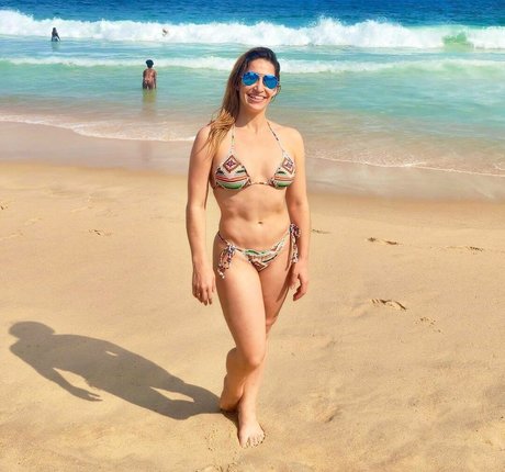 Daniele Hypolito high quality pornstar pictures