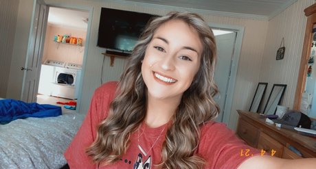 Alexis Bennett best model archive