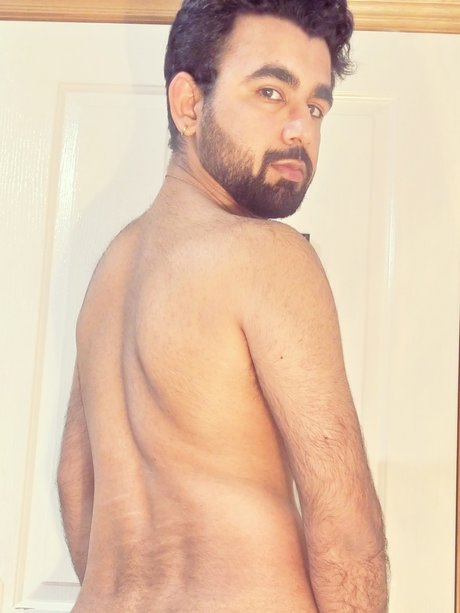 Leo Solandres model art photo