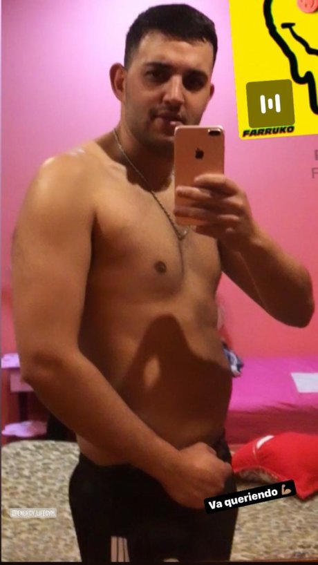 Leo Js beautiful pornstar img