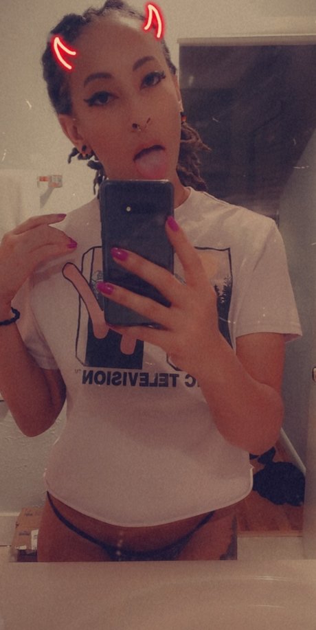 Lennox Chan perfect pornstar picture