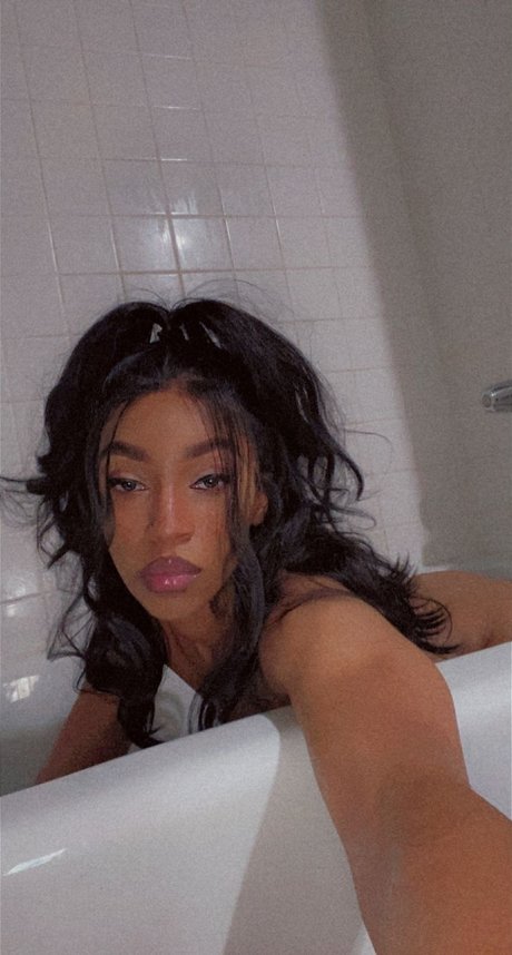 AmiraBabyyy nudes pornstar pic