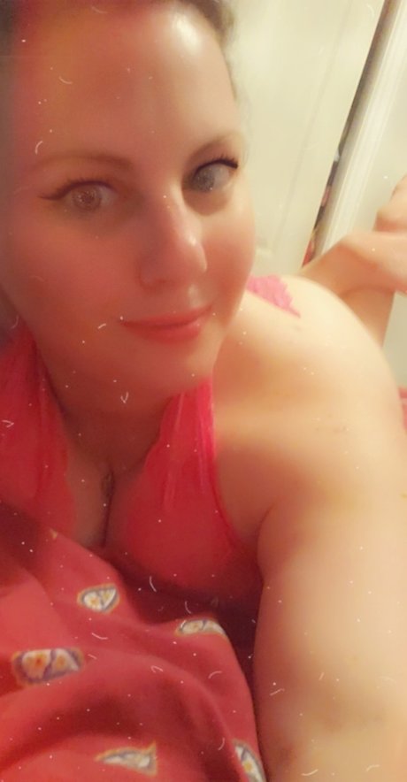 Megan Marie model nude pics