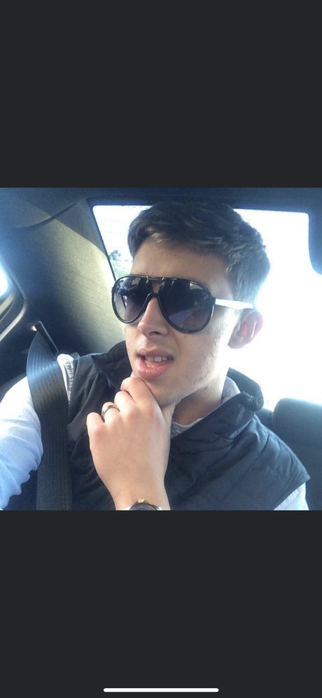 Lukas Harrison pornstar pretty pic