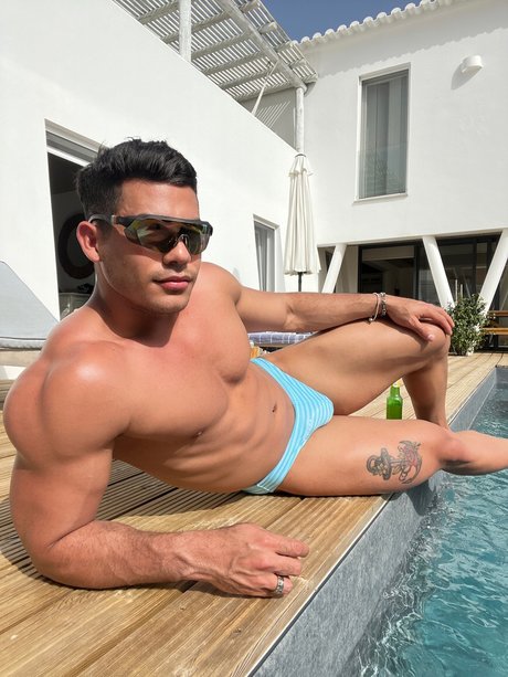 Brandofit pornographic model pictures