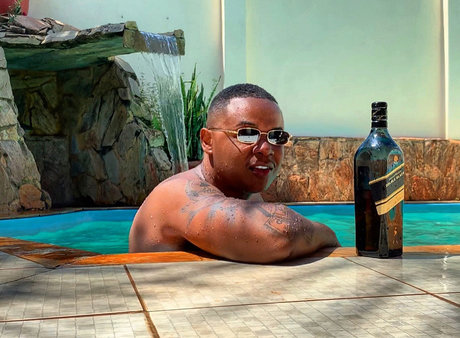 MC Denner James nudes actress picture